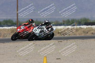 media/Oct-13-2025-Moto Forza (Mon) [[a66d839500]]/3-B Group/Session 3 (Turn 16)/